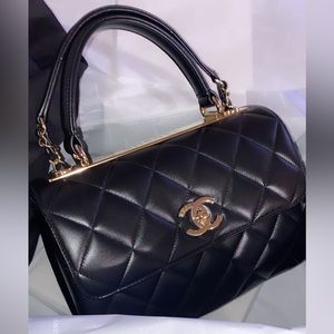 ✅ SOLD ✅ Chanel Trendy CC black lamb skin with gold hardware- small